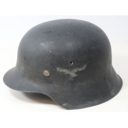 G4705.)LUFTWAFFE M42 STEEL HELMET