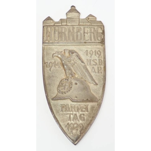 RD4758.)NSDAP NURNBERG 1929 PARTY DAY TABLE MEDAL