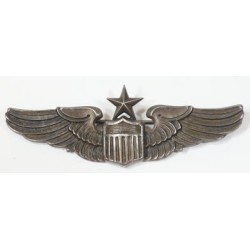 US4908A.)WWII USAAF SENIOR PILOT'S WING