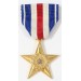 US4904.)BOXED WWII SILVER STAR MEDAL