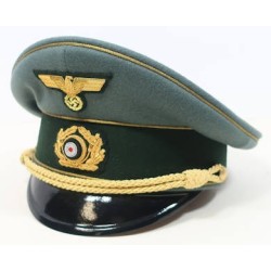 RD4943.)GERMAN ARMY GENERAL OFFICER'S VISOR CAP