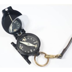 G5009.)GERMAN ARMY MARCH COMPASS