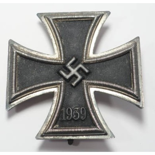 G5006.)1939 IRON CROSS 1st CLASS