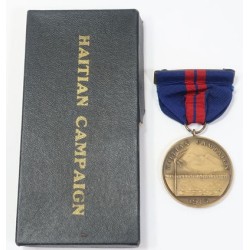 US4147.)BOXED USN 1915 HAITIAN CAMPAIGN MEDAL 