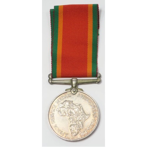 OC4513.)WWII AFRICA SERVICE MEDAL