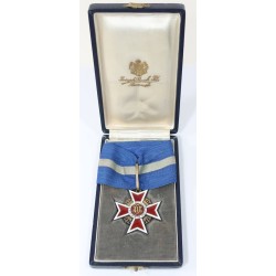 OC4656.)CASED WWI ROMANIAN ORDER OF THE CROWN, COMMANDER LEVEL