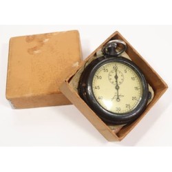 G272.)BOXED KRIEGSMARINE STOP WATCH