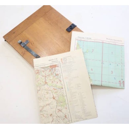 G275.)GERMAN 3rd RCH PORTABLE MILITARY FIELD MAP CASE